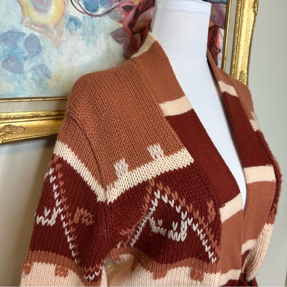 Vintage 70s Aztec Knit Belted Cardigan Sweater Size Medium - Picture 8 of 9